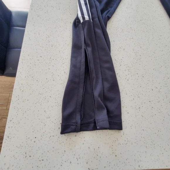 Mens Adidas Aeroready Track Pants New with tags XL Football Tapered Leg - Picture 2 of 6